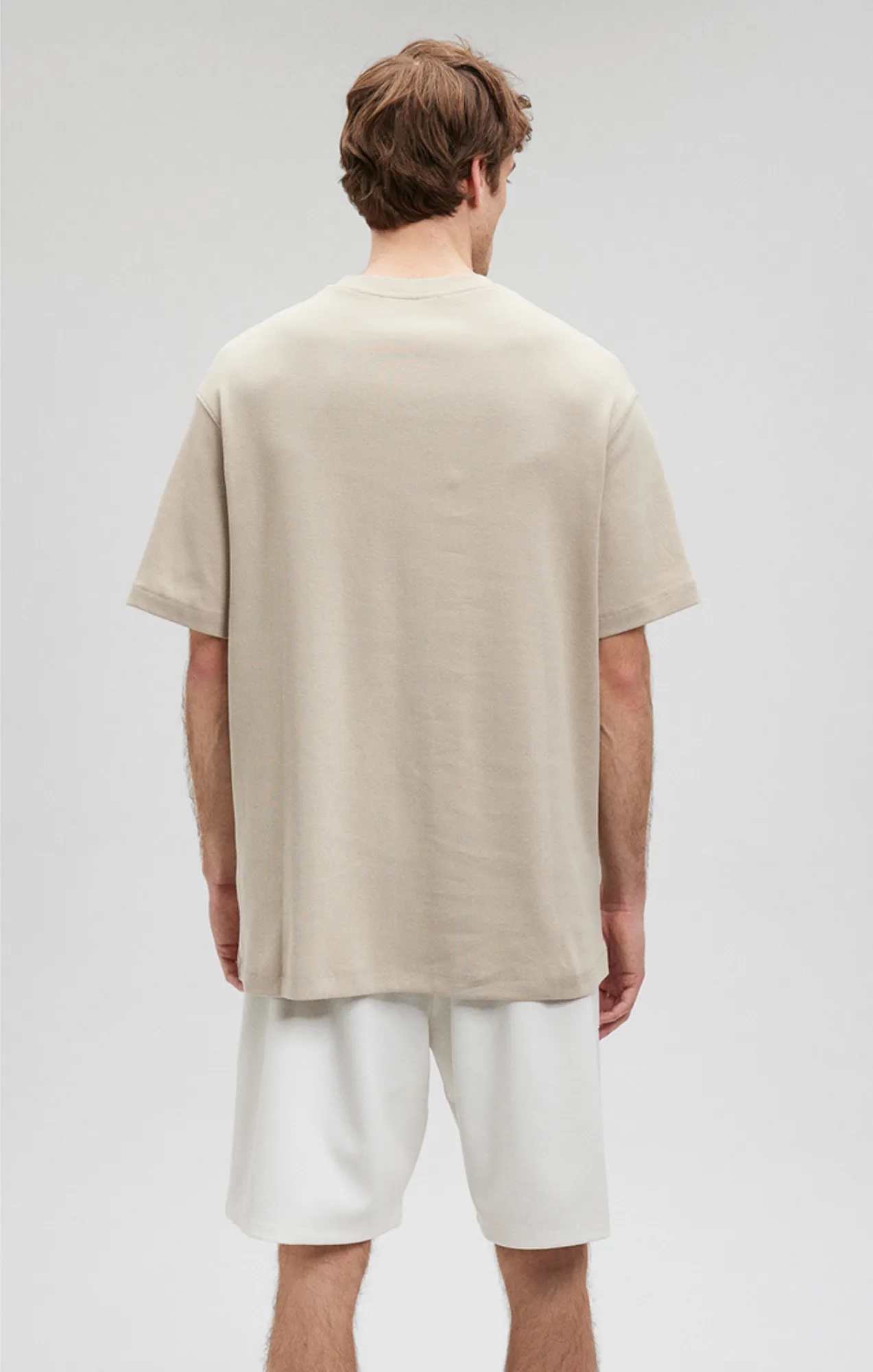 ESSENTIAL CREW NECK T-SHIRT IN PURE CASHMERE