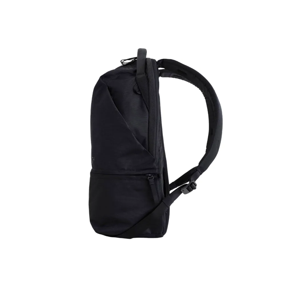 Urth Arkose Camera Backpack Set